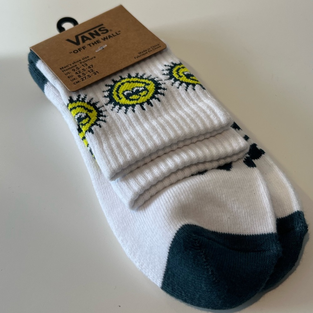 VANS 2 pair sock bundle - Picture 3 of 4